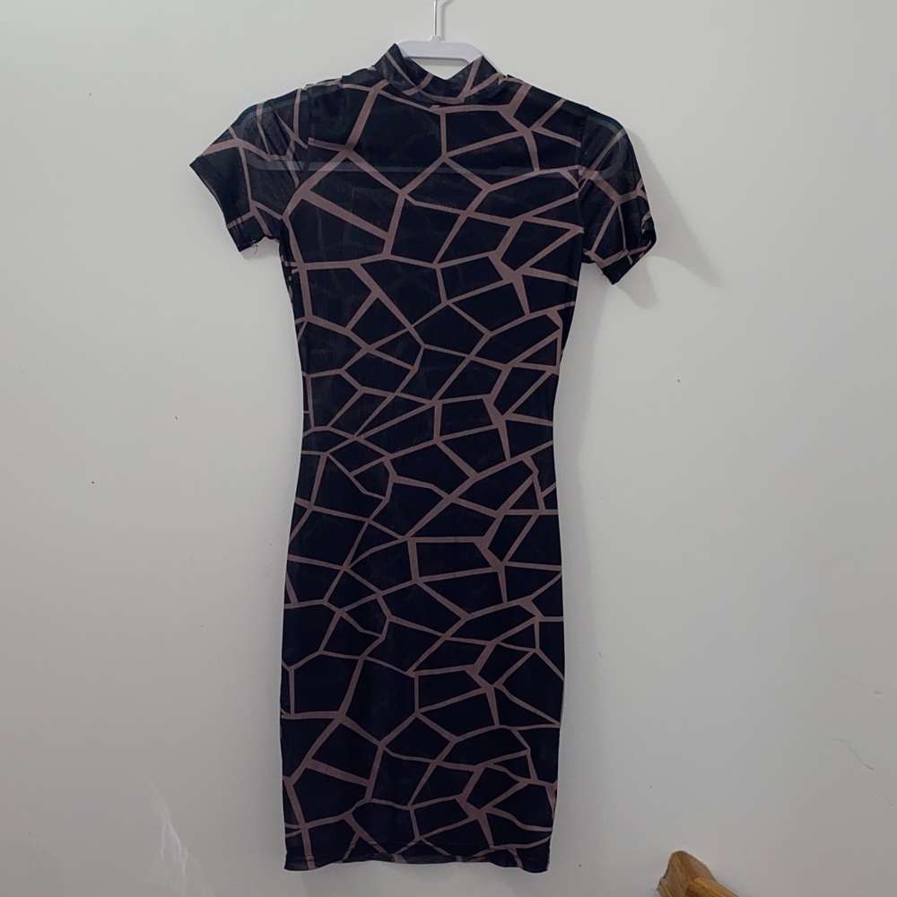 Geometric Patterned Black and Tan Dress
